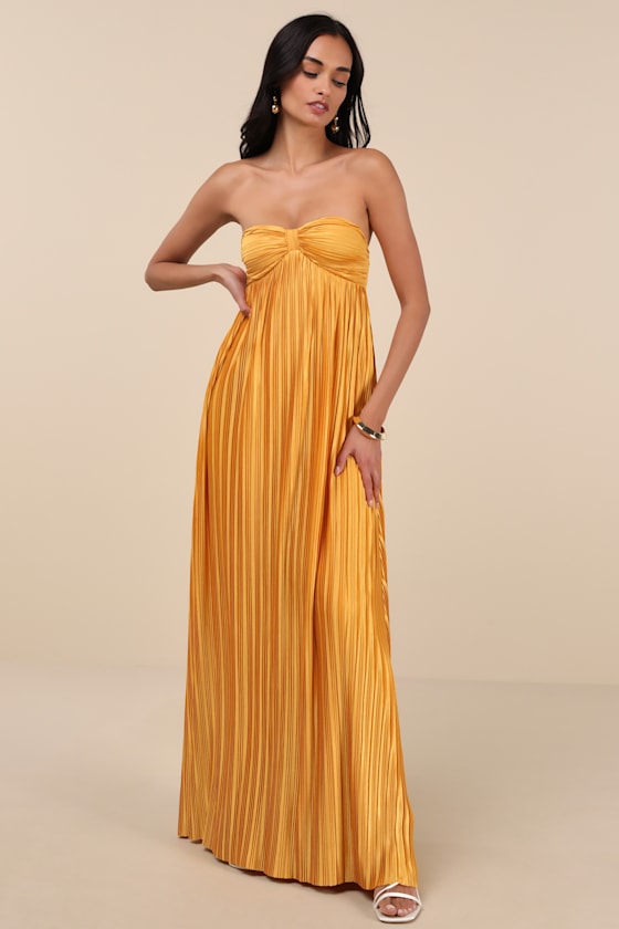 Whimsical Beauty Emerald Green Satin Plisse Strapless Maxi Dress