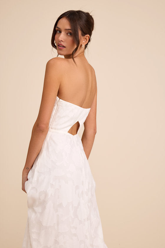 Garden of Romance White Burnout Maxi Dress #Color_White